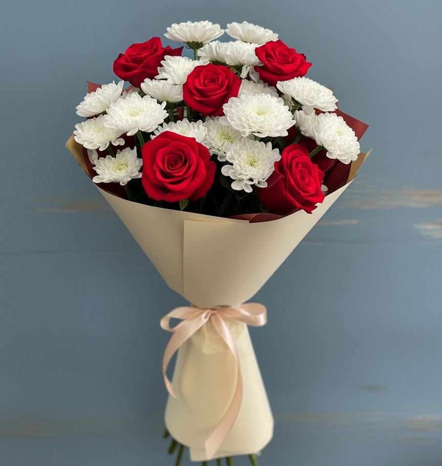 Букет цветов из: Розы и Хризантемы в поселке имени Воровского