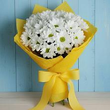 Букет цветов из:  Хризантемы в поселке имени Воровского