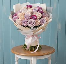 Букет цветов из:  Розы в поселке имени Воровского