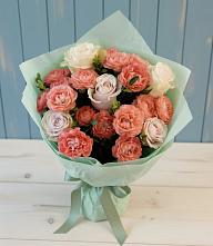 Букет цветов из:  Розы в поселке имени Воровского