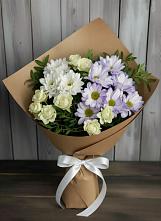 Букет цветов из:  Хризантемы и Розы в поселке имени Воровского