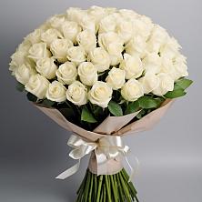 Букет 101 беля роза Белоснежка в поселке имени Воровского