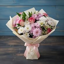 Букет цветов из:  Хризантемы, Альстромерии и Розы в поселке имени Воровского