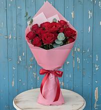 Букет цветов из:  Розы в поселке имени Воровского