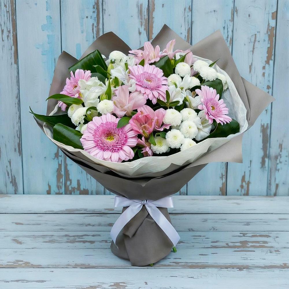 Букет цветов из: Герберы, Альстромерии и Хризантемы в поселке имени Воровского