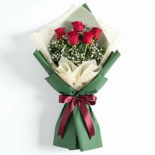 Букет цветов из:  Розы в поселке имени Воровского