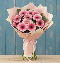 Букет цветов из:  Герберы в поселке имени Воровского