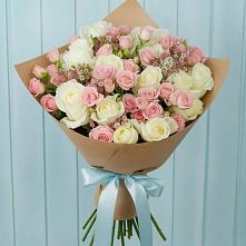 Букет цветов из:  Розы в поселке имени Воровского