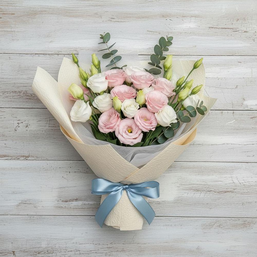 Букет цветов из: Лизиантусы в поселке имени Воровского